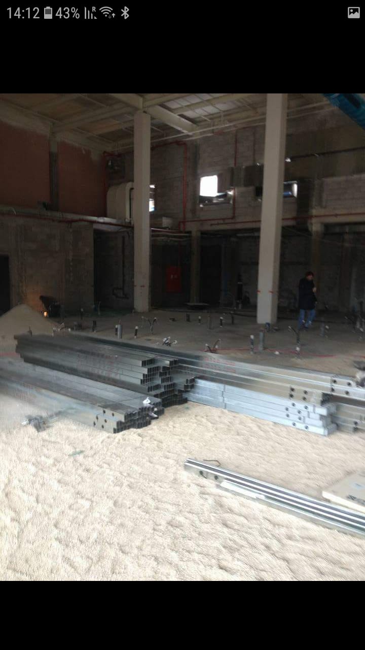 שיפוץ בסופר פוליצר