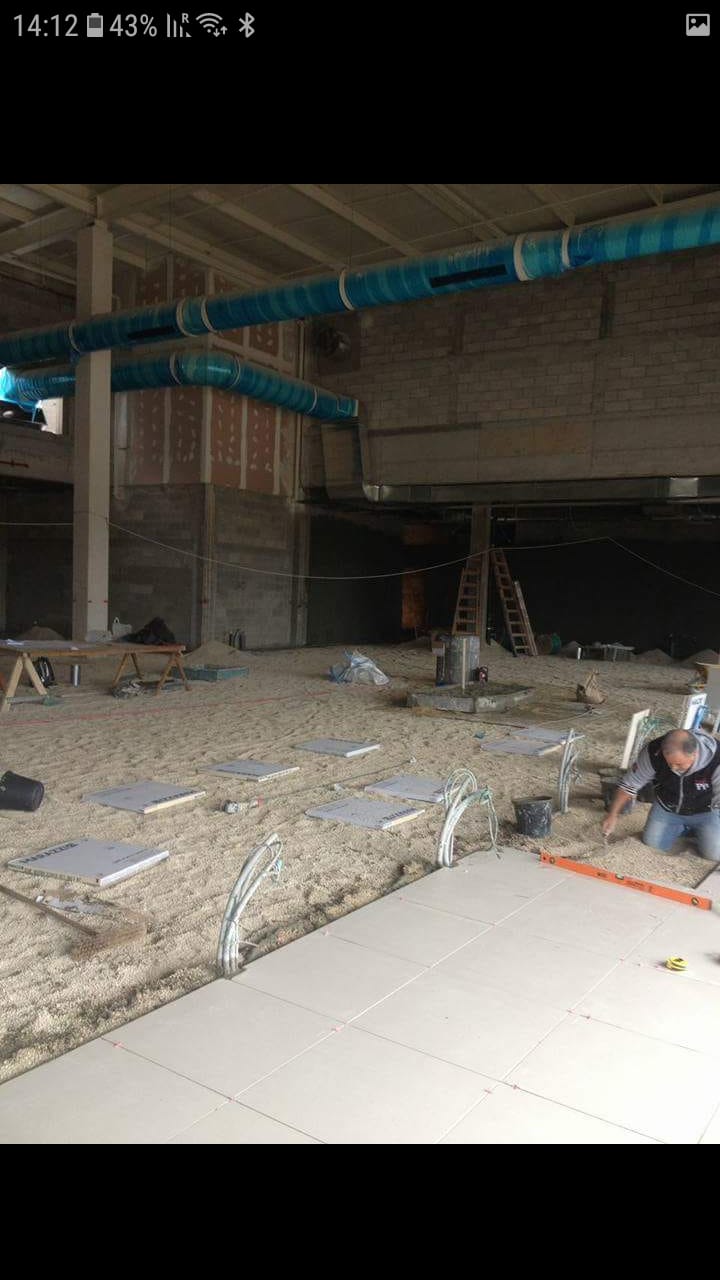 שיפוץ בסופר פוליצר