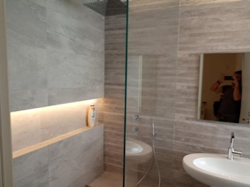 שיפוץ חדרי אמבטיה ושירותים