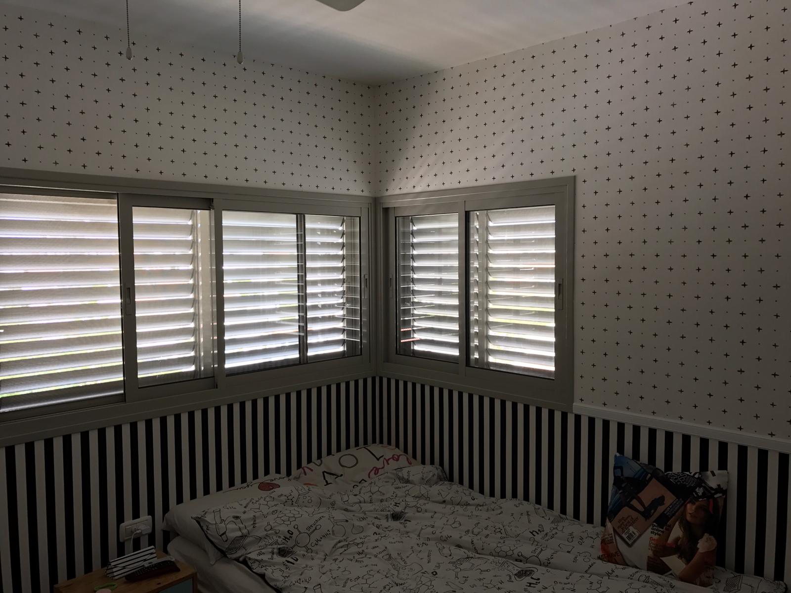 עבודת פרקט וטפטים