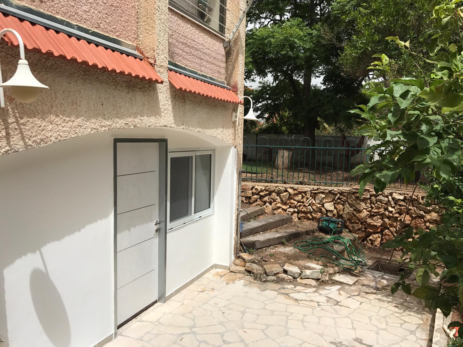 בניית חדר נוסף מבנייה קלה בבית פרטי