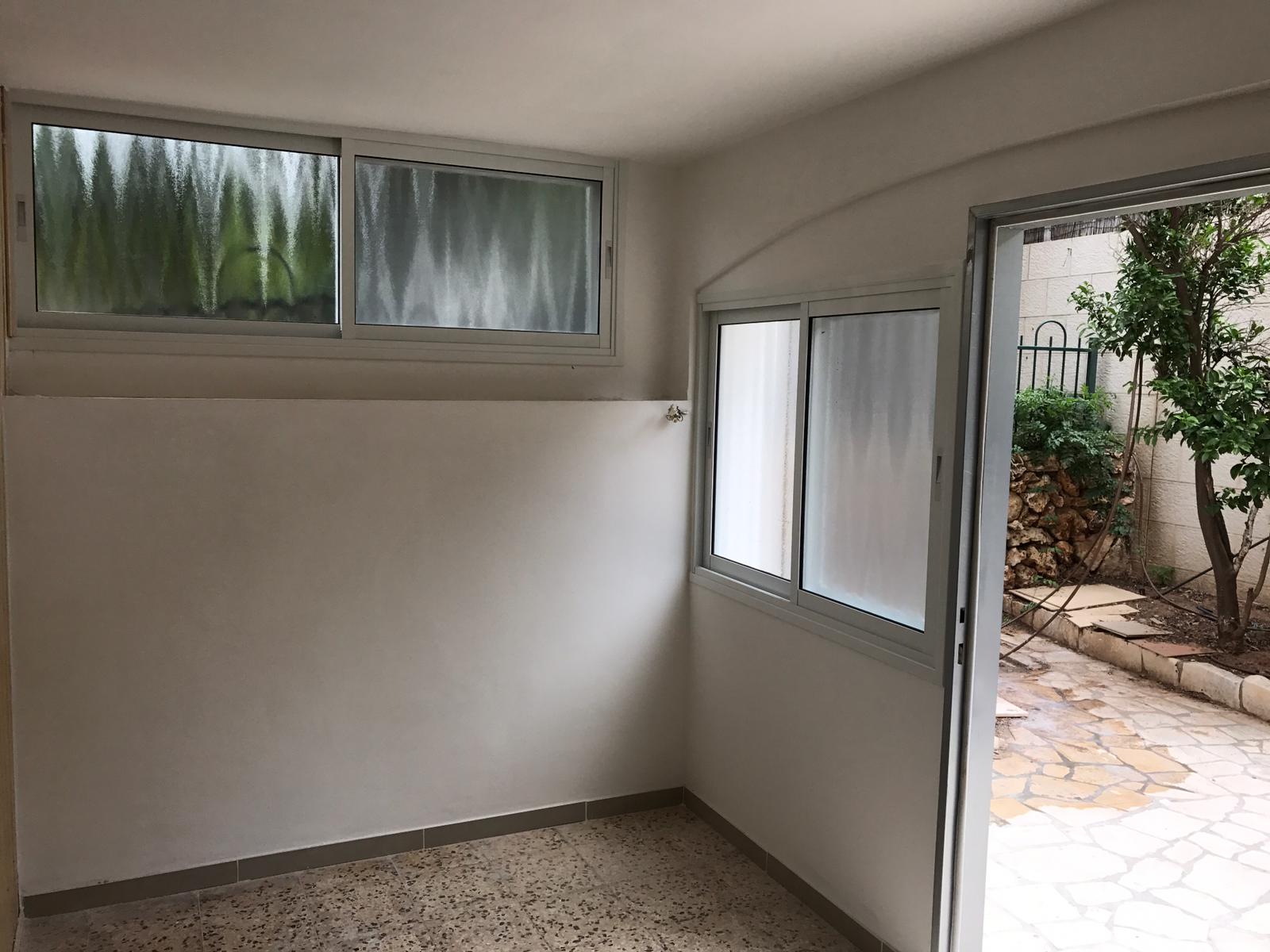 בניית חדר נוסף מבנייה קלה בבית פרטי