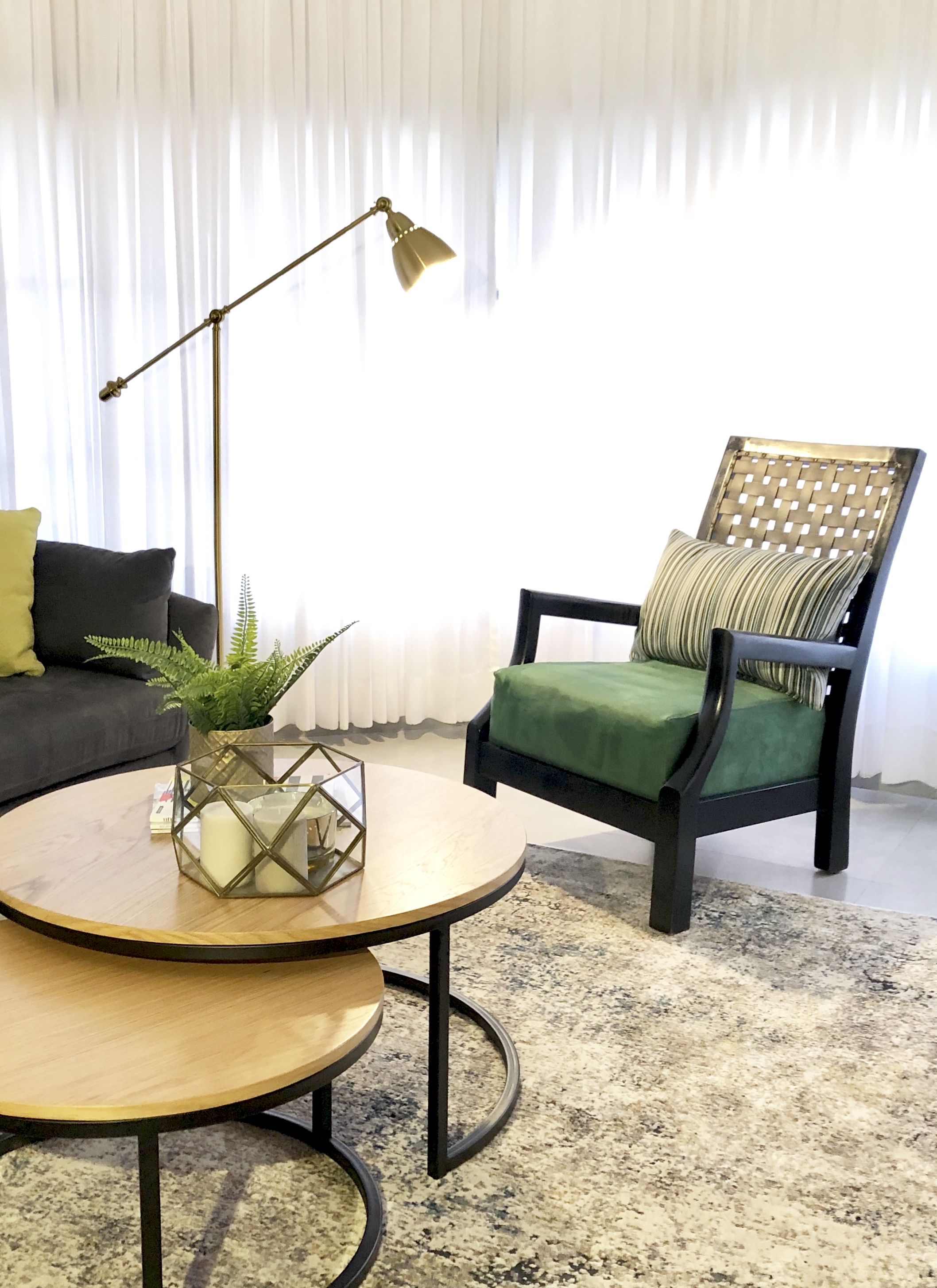 עיצוב פנים והלבשה לבית פרטי במושב אבן מנחם