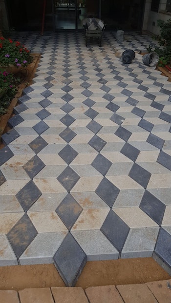 עבודות פיתוח וריצוף אבנים משתלבות