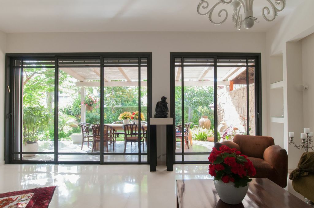 עבודות אלומיניום ותריסים חשמליים