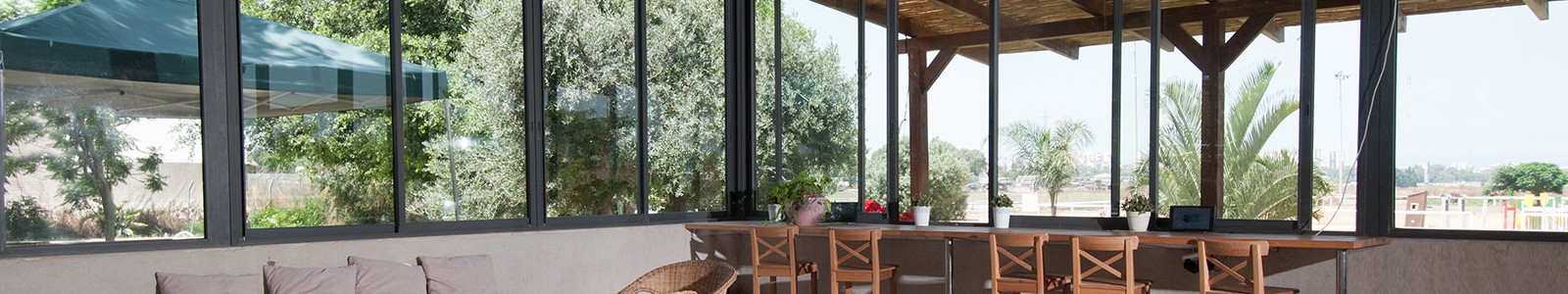 עבודות אלומיניום ותריסים חשמליים