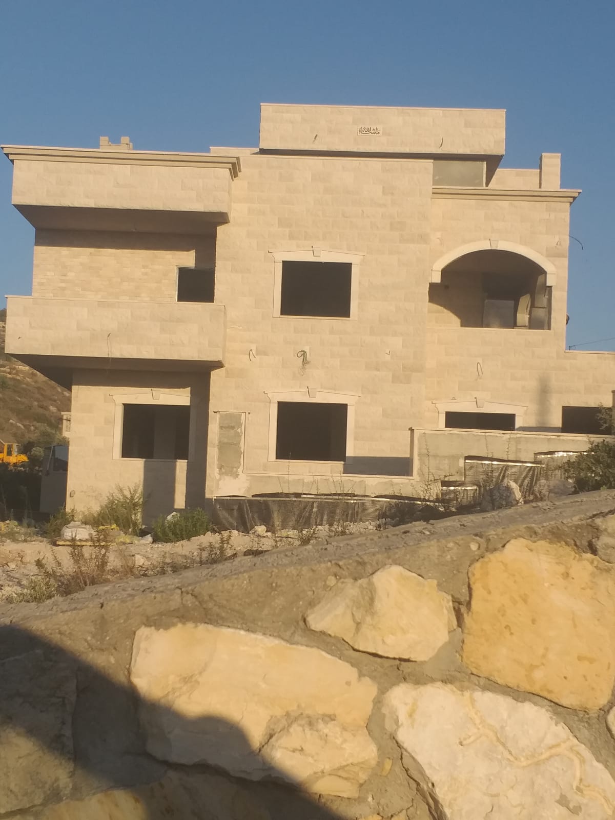 בניה ושיפוץ מבנים