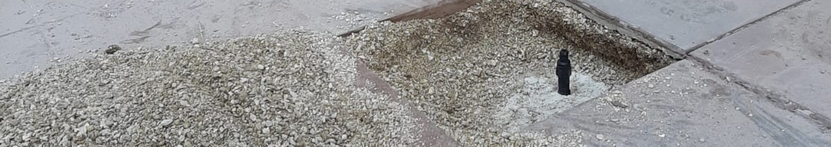 צילום מעבודה של פוליאפ- הרמת משטחי בטון