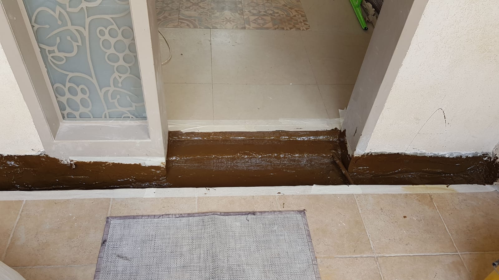 איטום יסודות