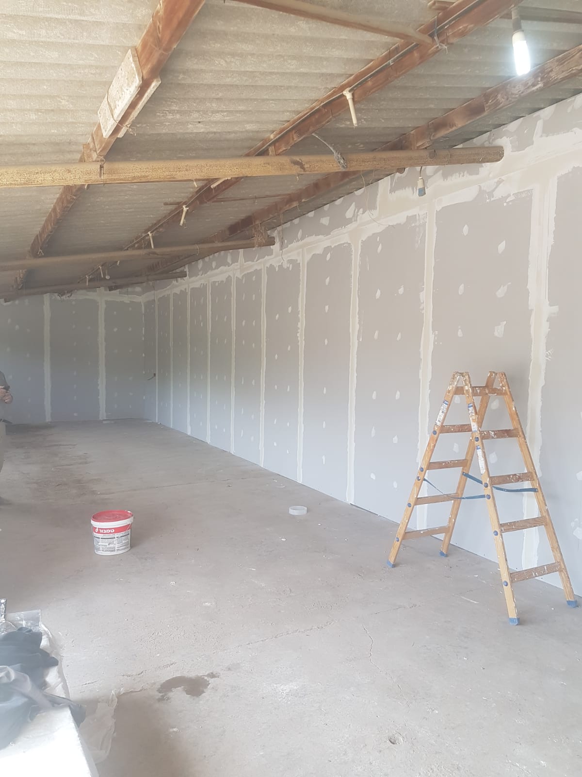 מגוון עבודות גבס