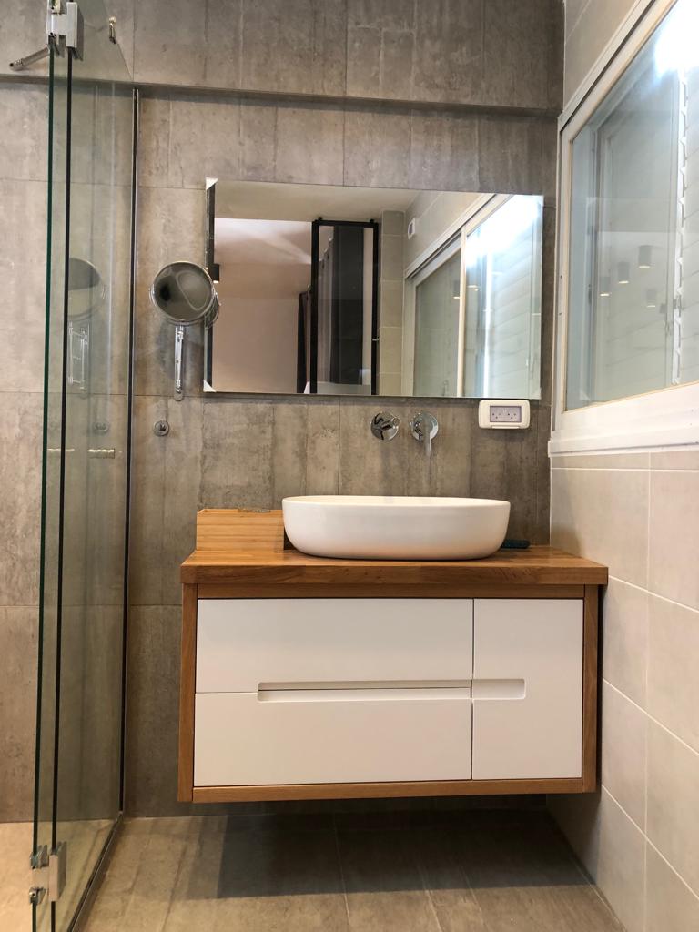 שיפוץ דירה בתל אביב נוף לים