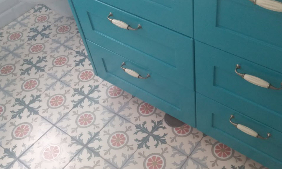 ××¨×× ×××××× ×××× ×¢× ×××××ª ××× ××'.