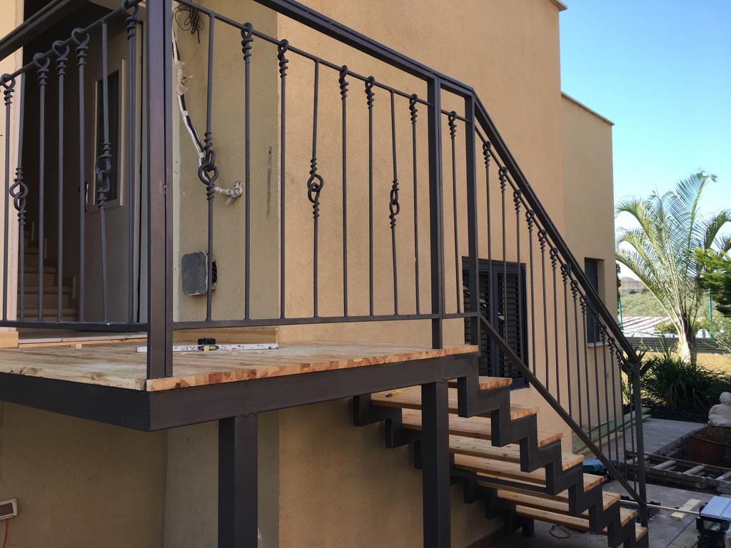 גדרות ושערים אלומיניום