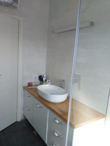 שיפוץ תא שירותים