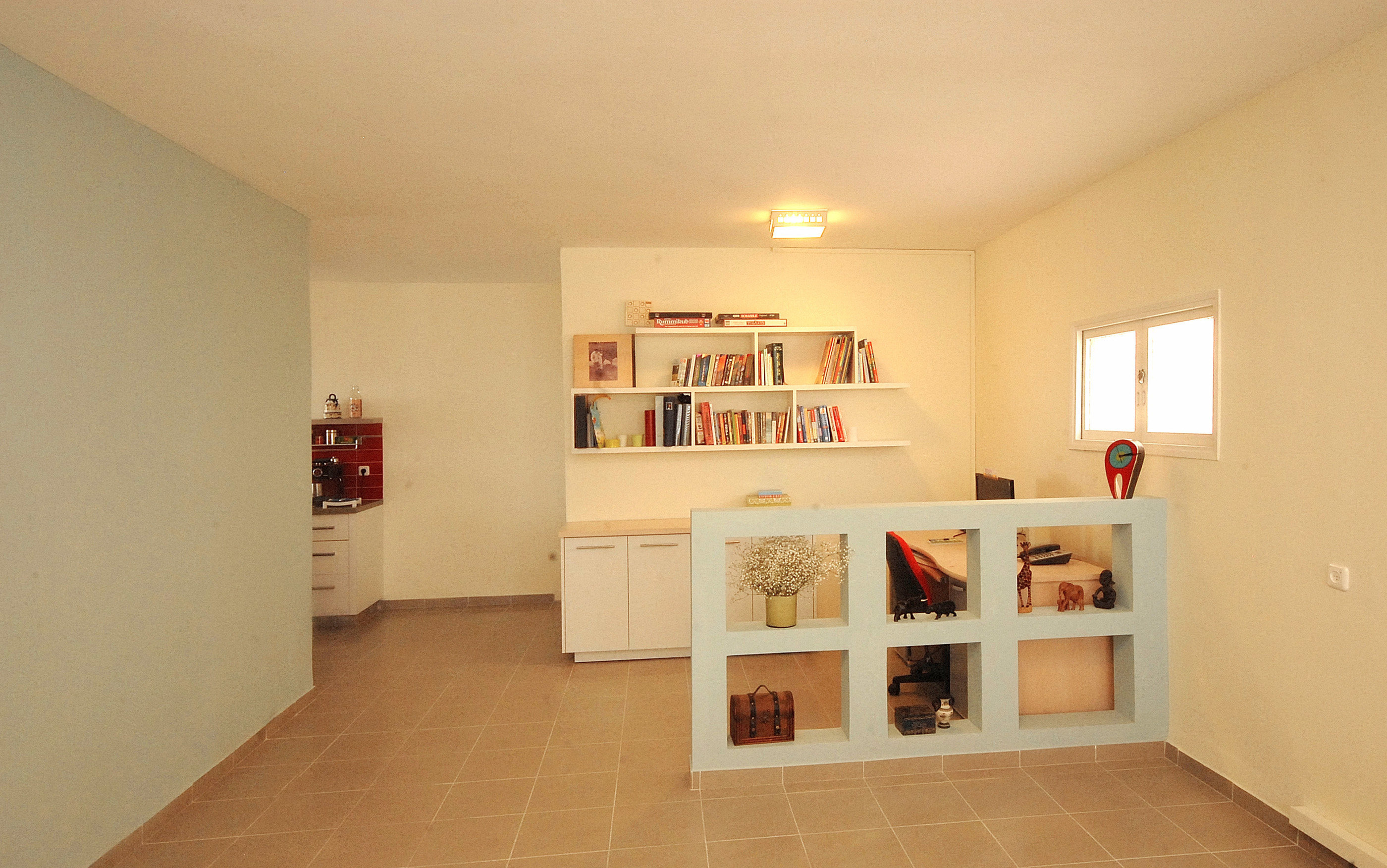 תכנון שיפוץ ועיצוב פנים לדירה בגודל כ 80 מ”ר במרכז חדרה. עבור משפחת נוטמן,