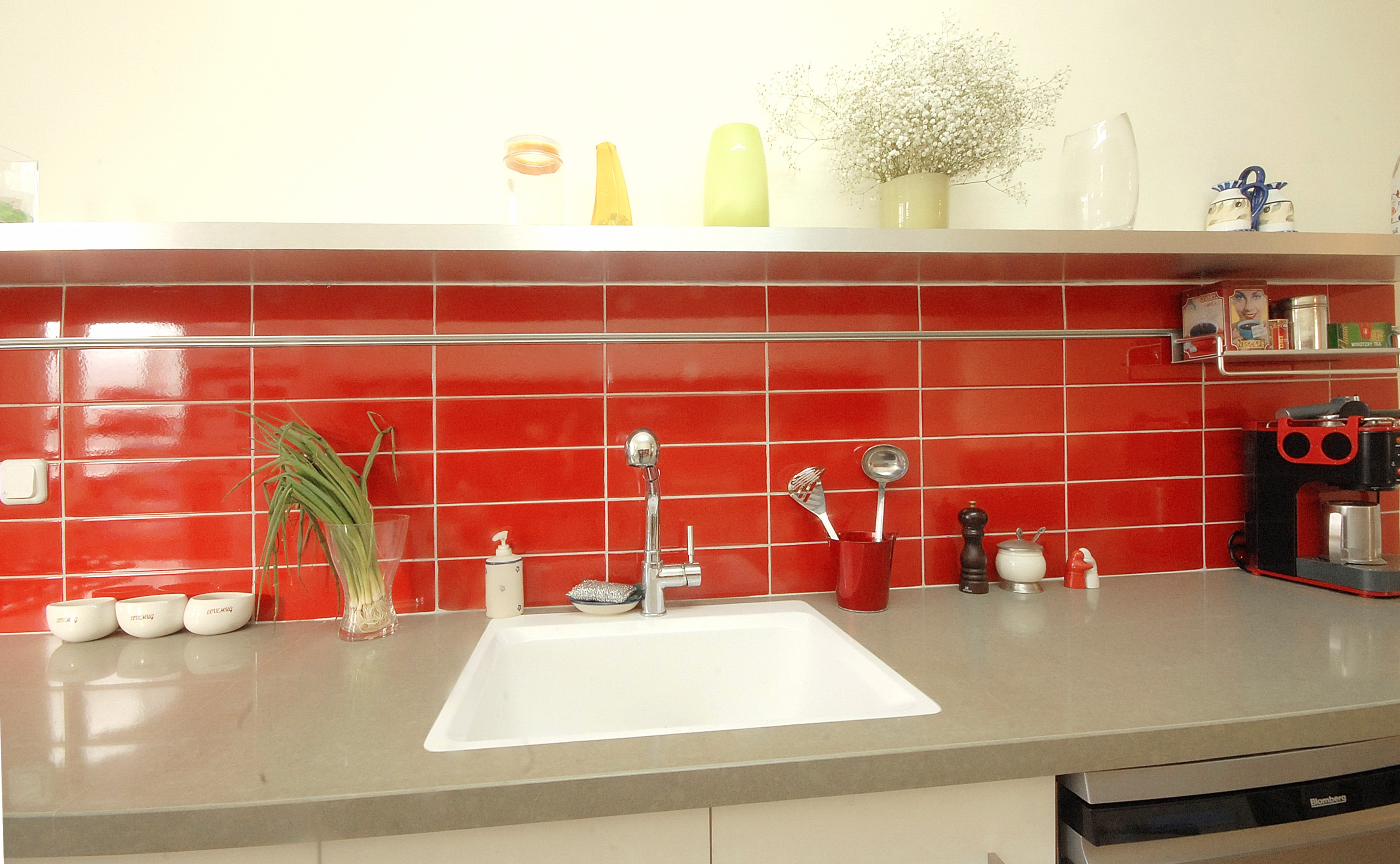 תכנון שיפוץ ועיצוב פנים לדירה בגודל כ 80 מ”ר במרכז חדרה. עבור משפחת נוטמן,