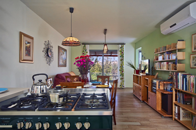 בית לידיה אלישר, קציר