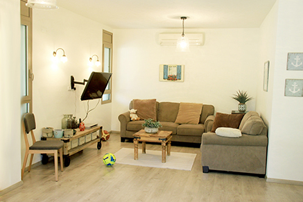 בית משפחת עוגן, עין החורש