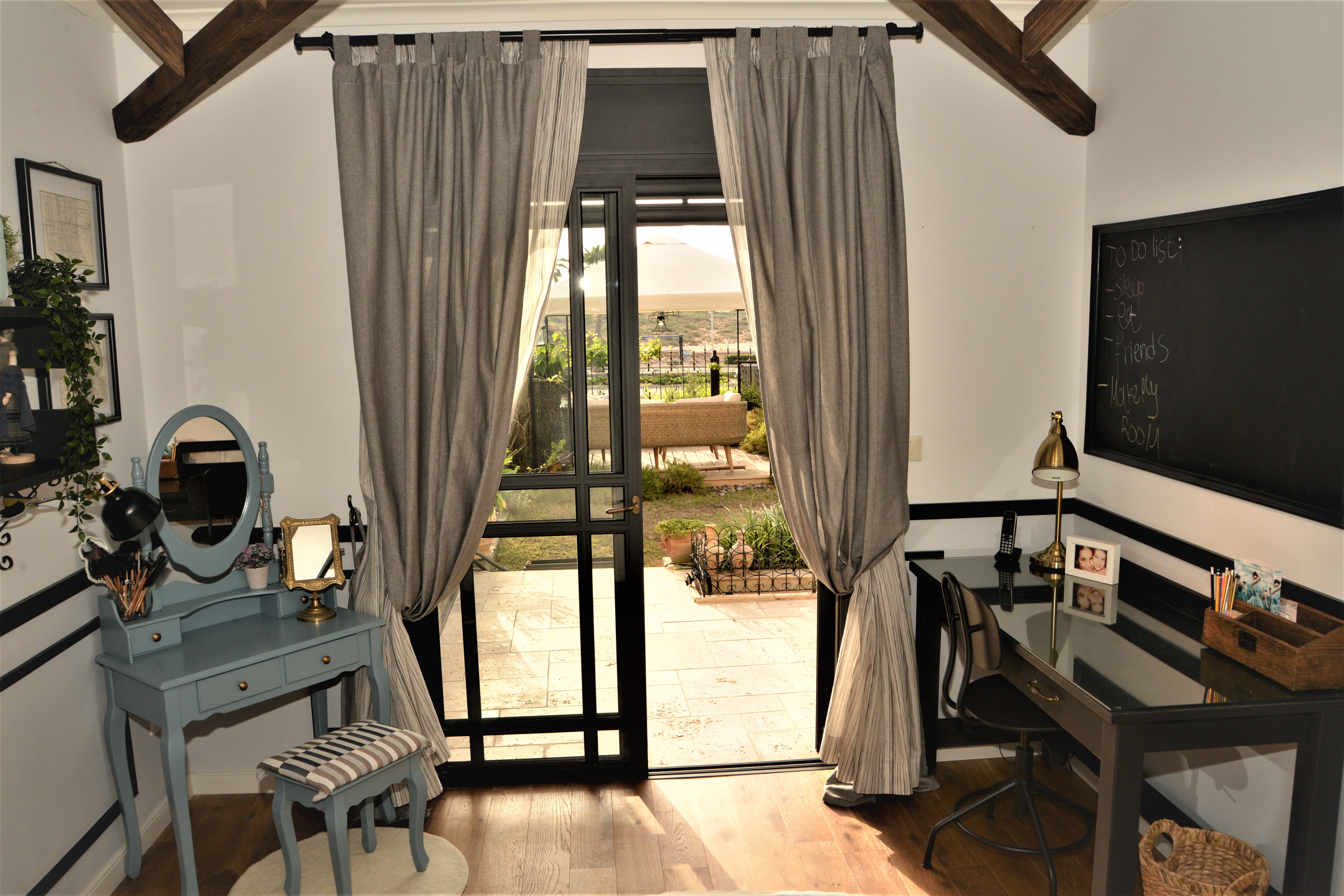 דירת גן על קו החוף