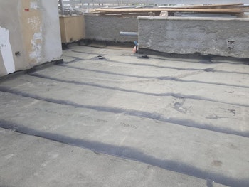 איטום מרפסות