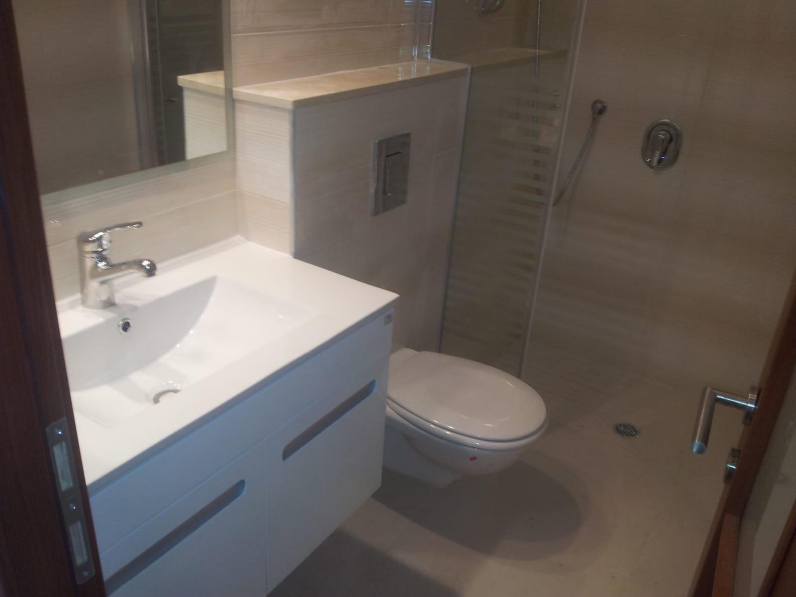 שיפוצי שירותים ומקלחת