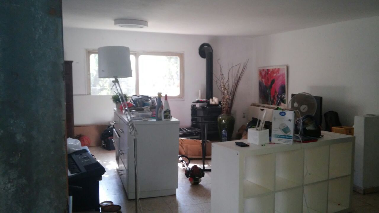 בית בכפר שלם