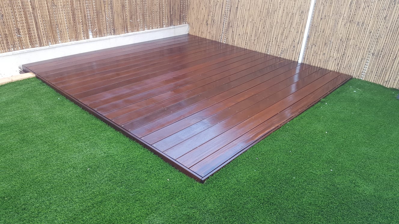 בנייה והתקנה של דקים