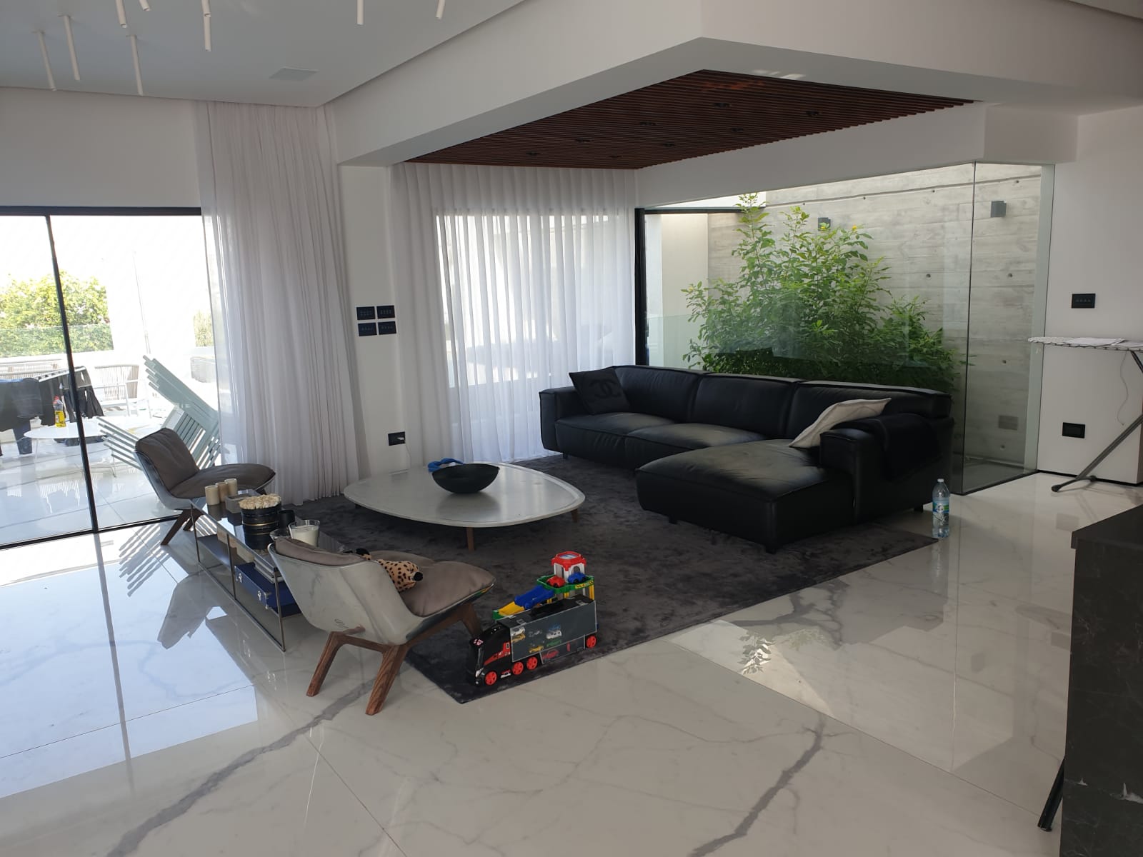 עבודות לדוגמא פנים וחוץ