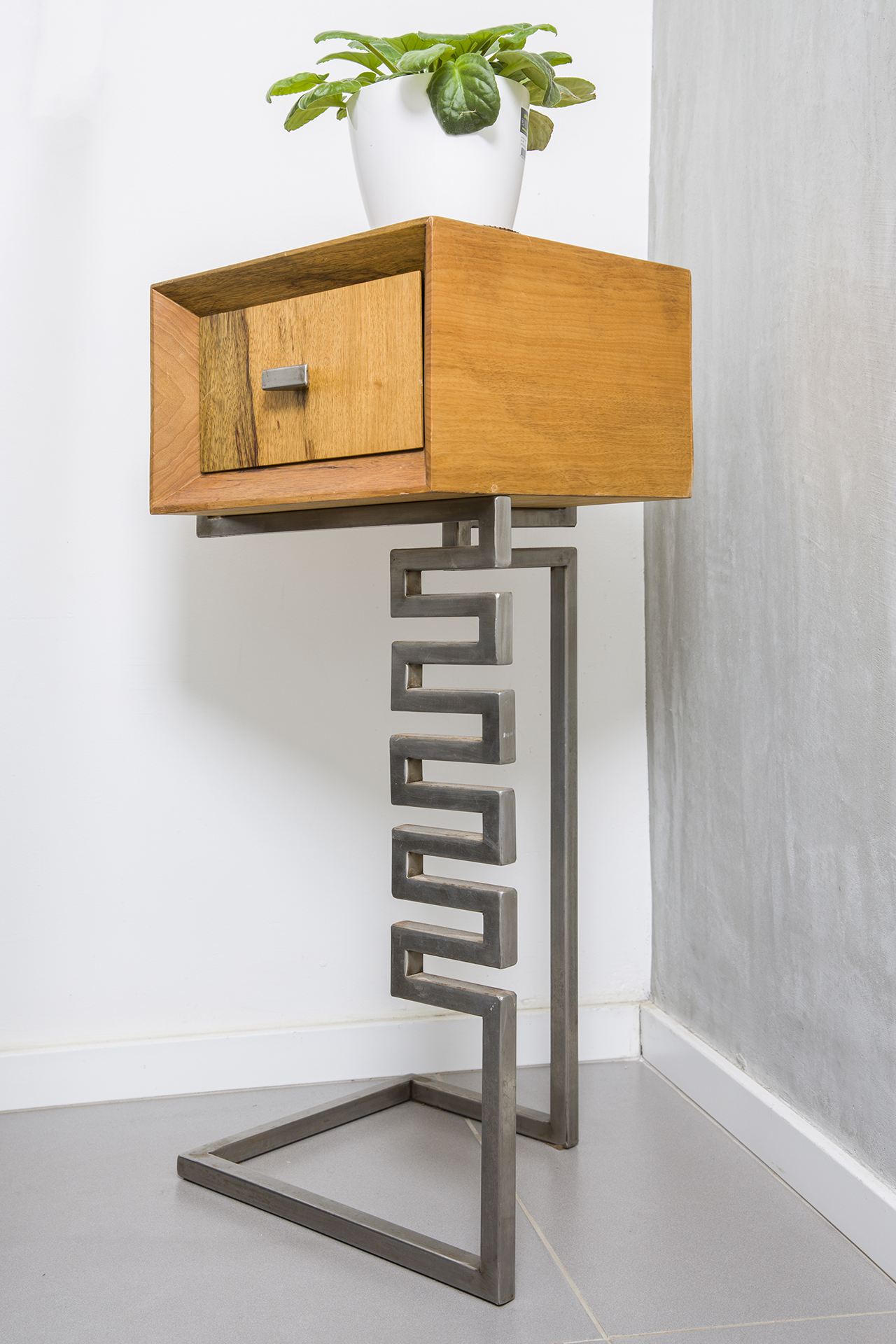 ××××¨×ª ×¢×¥ ×××× ×¢× ××× × ××¨××¡××. 