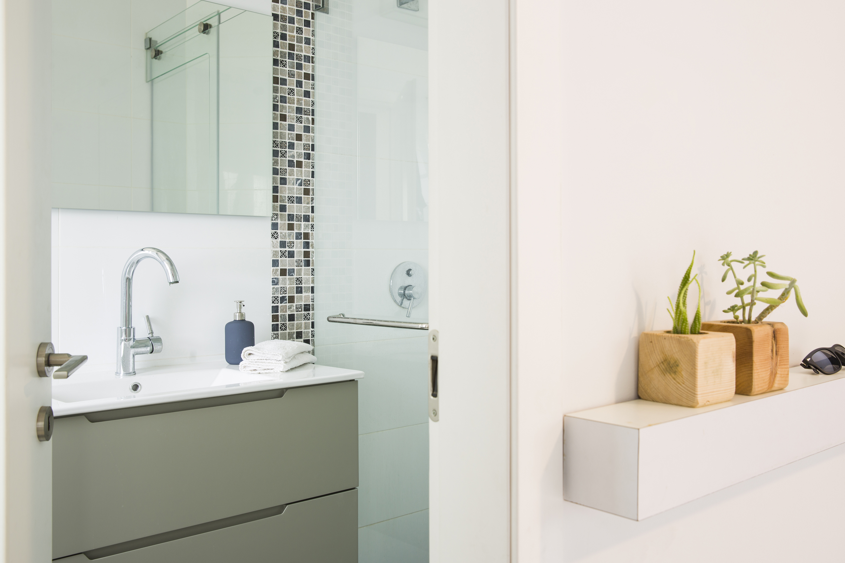 ××××¨××ª ×¨××××ª ×××§×× ×××ª××ª × ×¤×ª×××ª. 