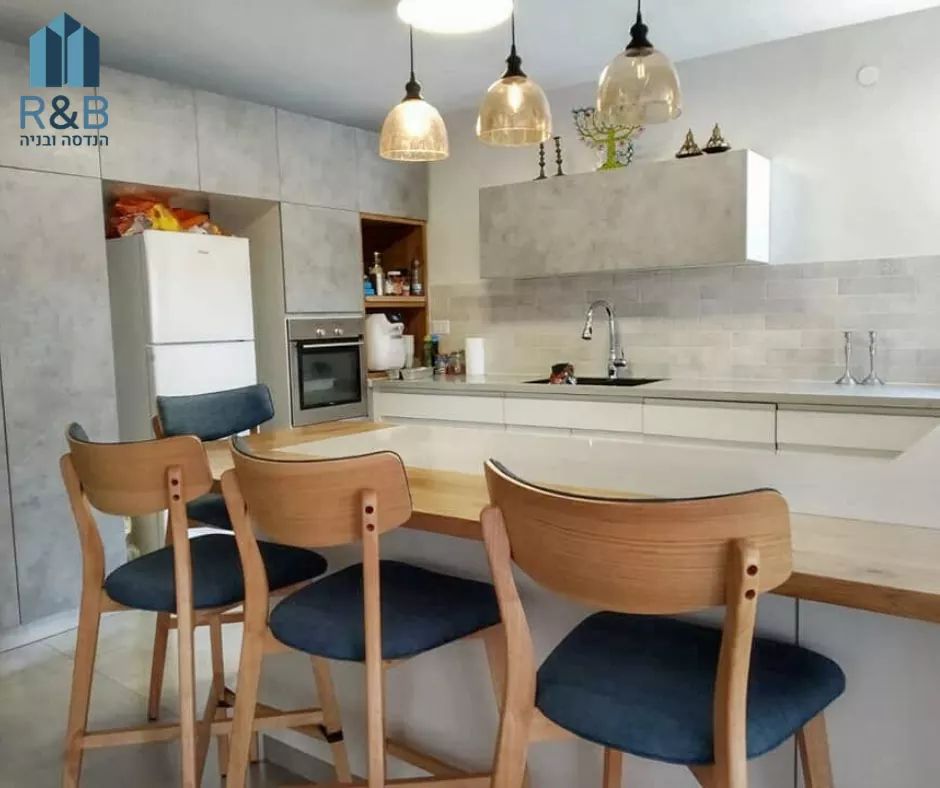 שיפוץ יסודי של בית פרטי