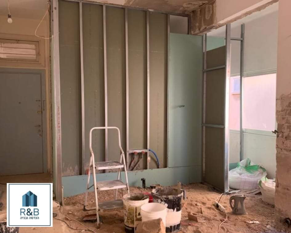 שיפוץ יסודי של בית פרטי