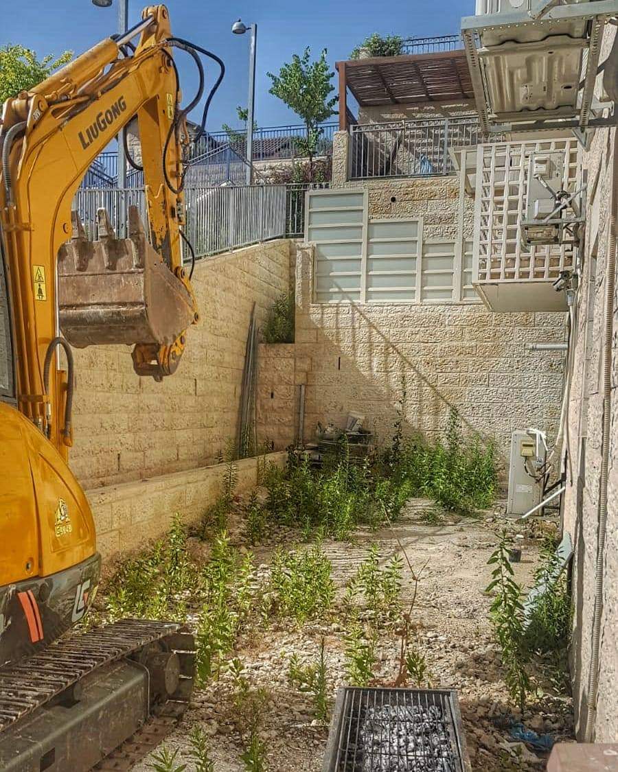 בניית בריכה ומטבח חוץ