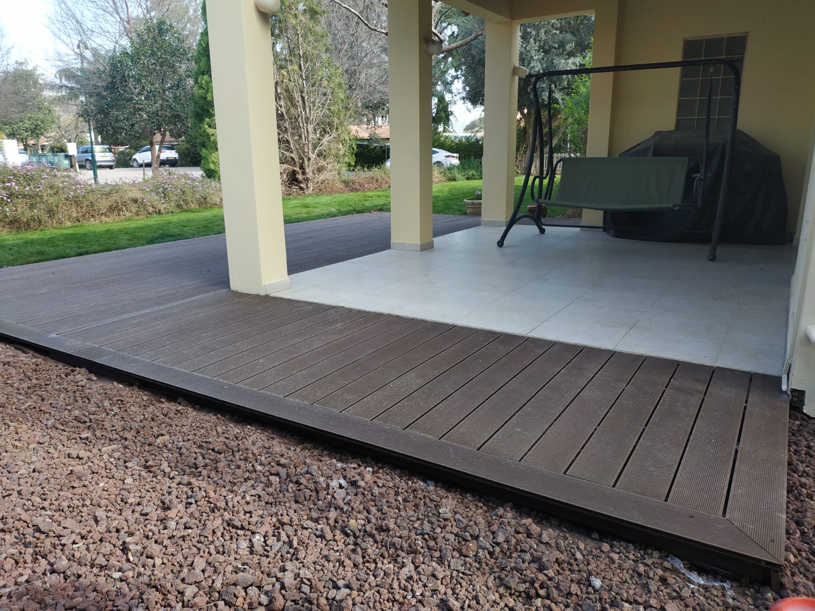 עבודת דק בבית פרטי