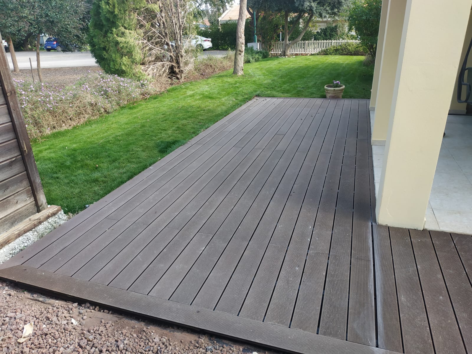 עבודת דק בבית פרטי