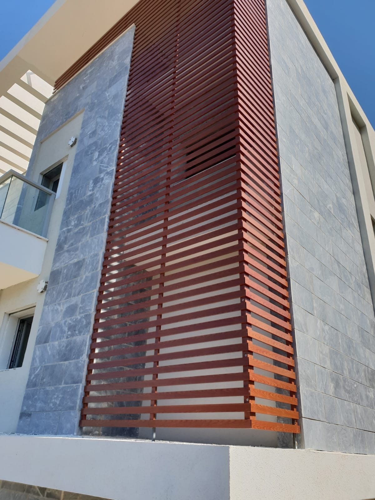 חלונות ופתרונות אלומניום חדשניים