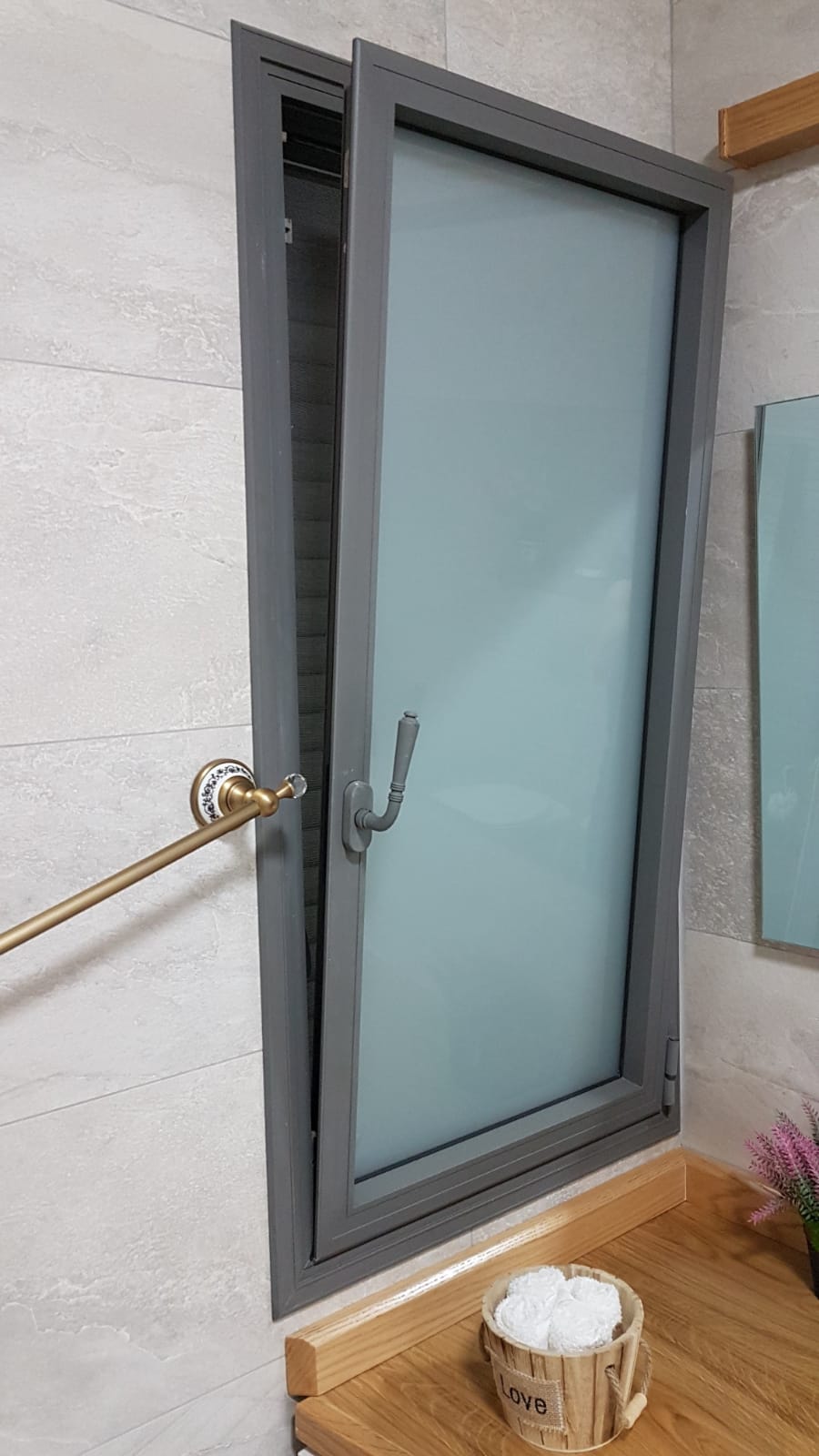 חלונות ופתרונות אלומניום חדשניים