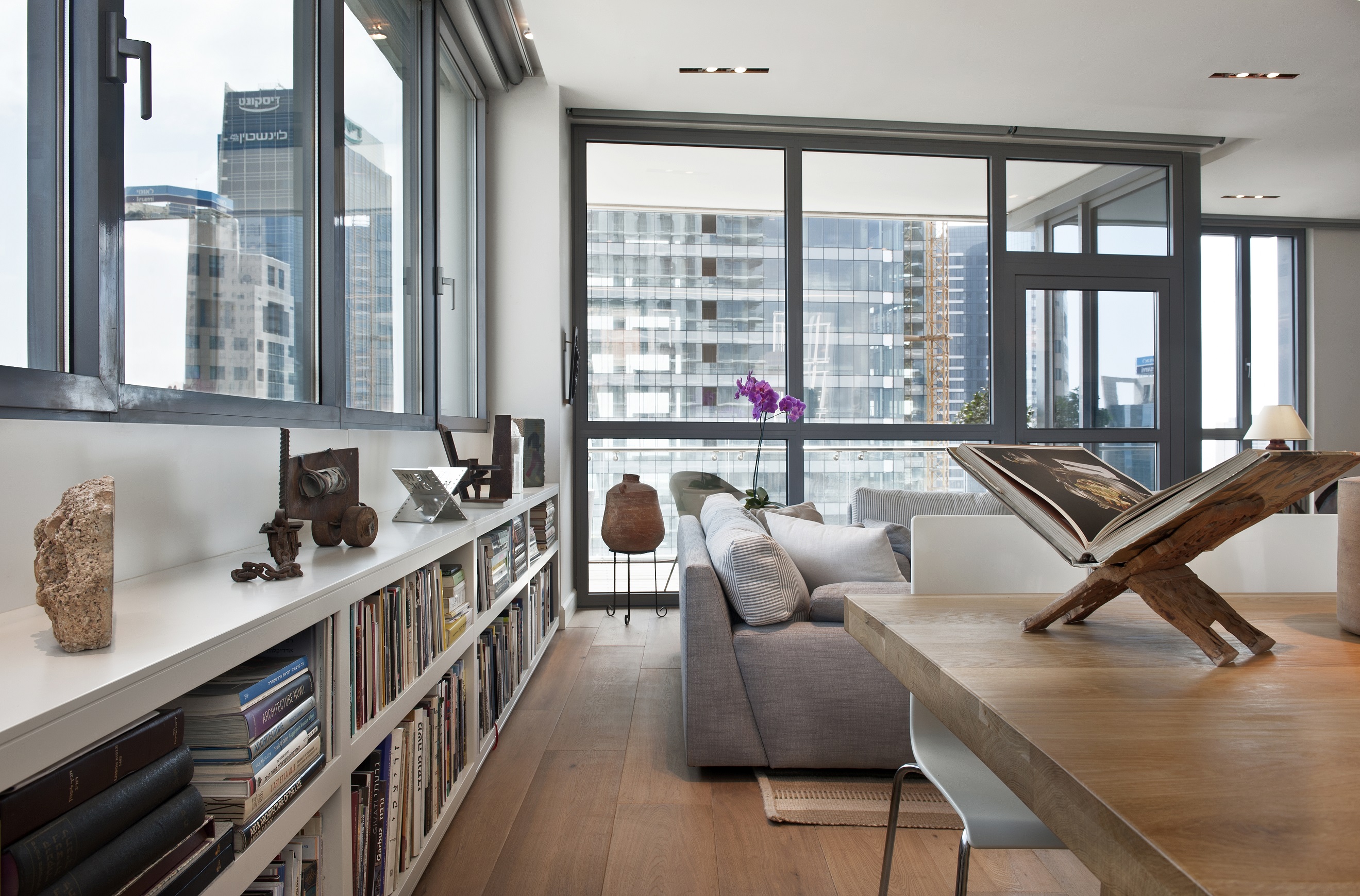 ×¡×¤×¨×××ª ×©×××× ××××. 