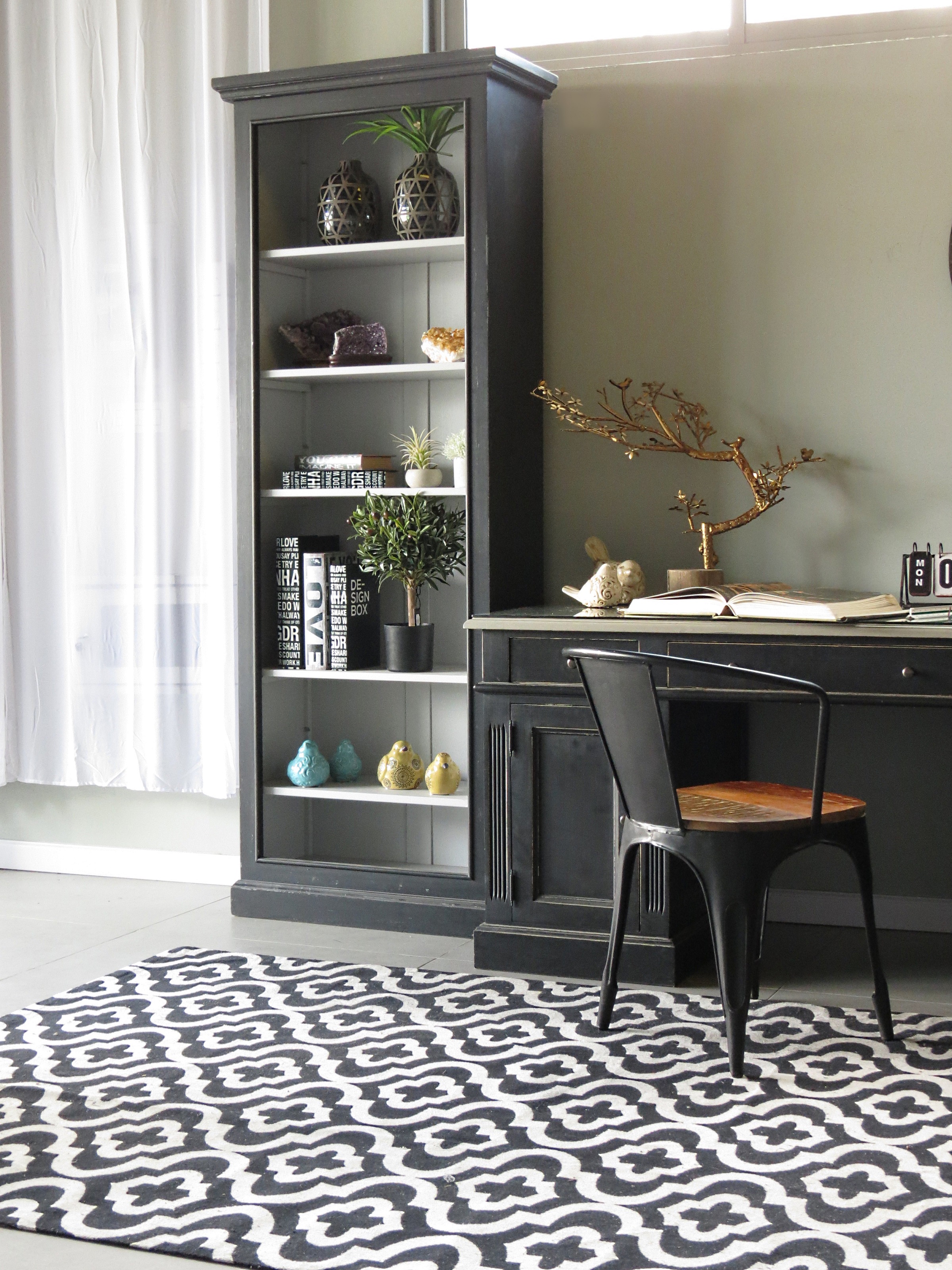 ×××¨ ×¢×××× ××©×××¨ ××× ×¢× ×¢×¥.