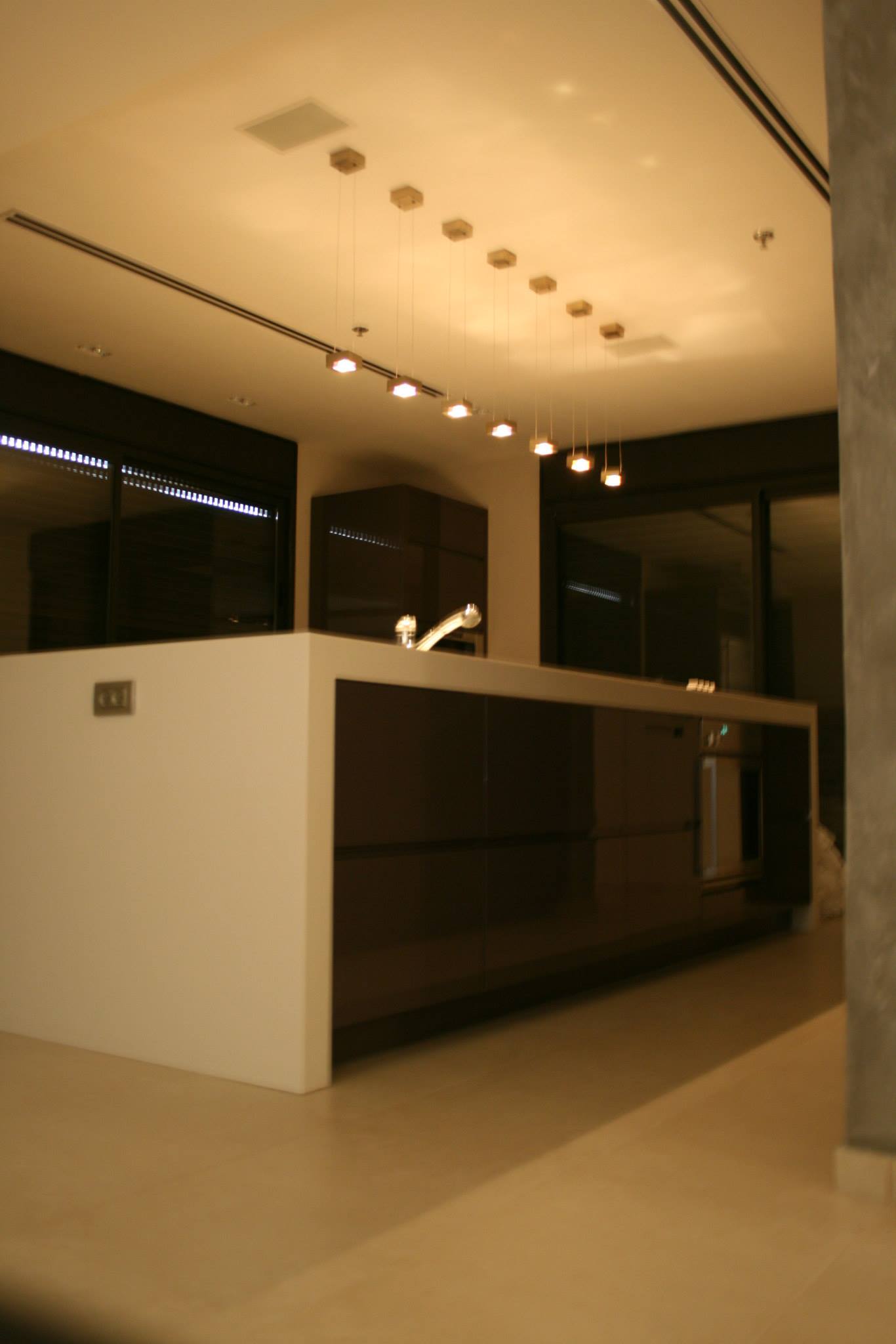 תכנון ועיצוב פנטהאוז עם בריכה על גג