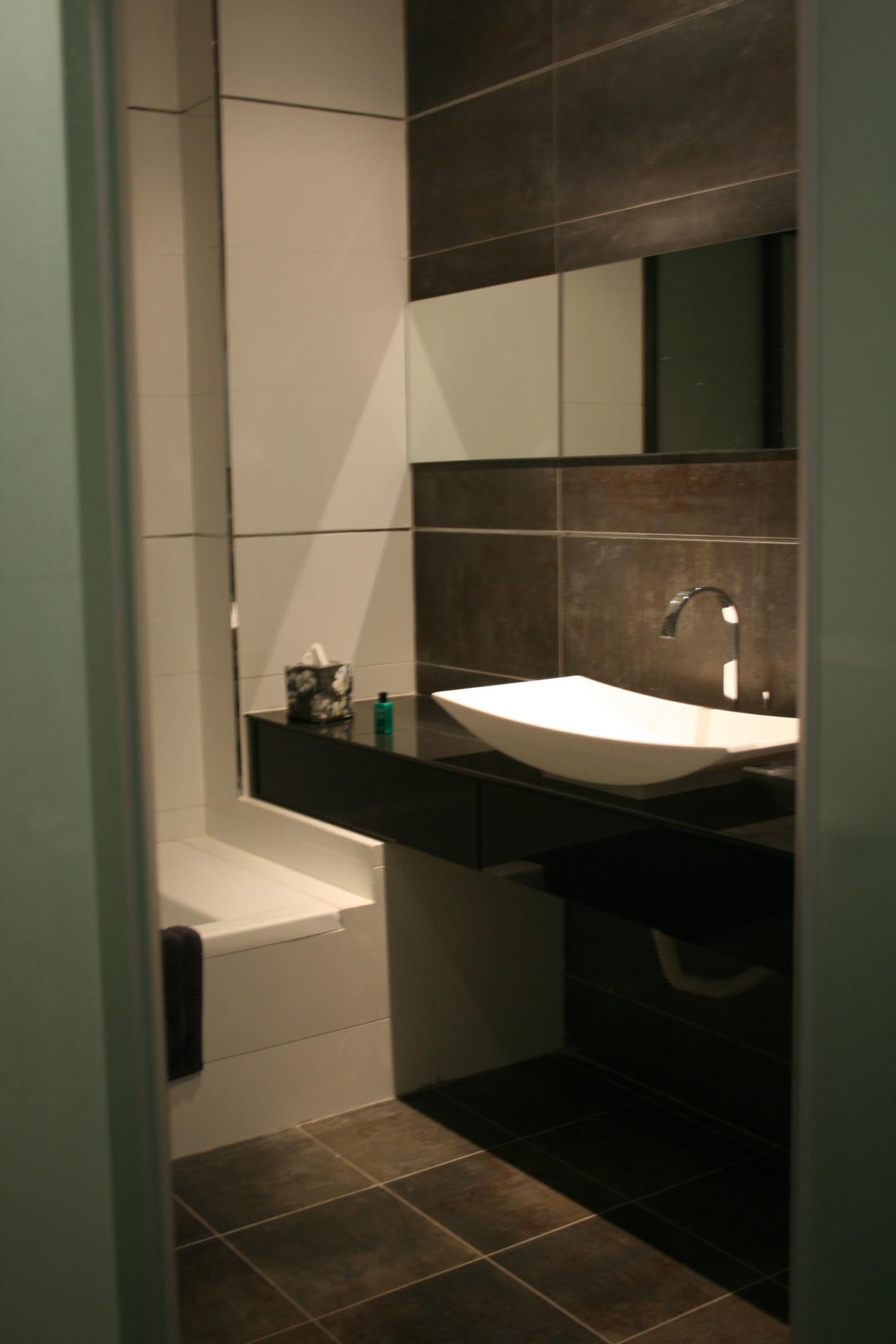 תכנון ועיצוב פנטהאוז עם בריכה על גג