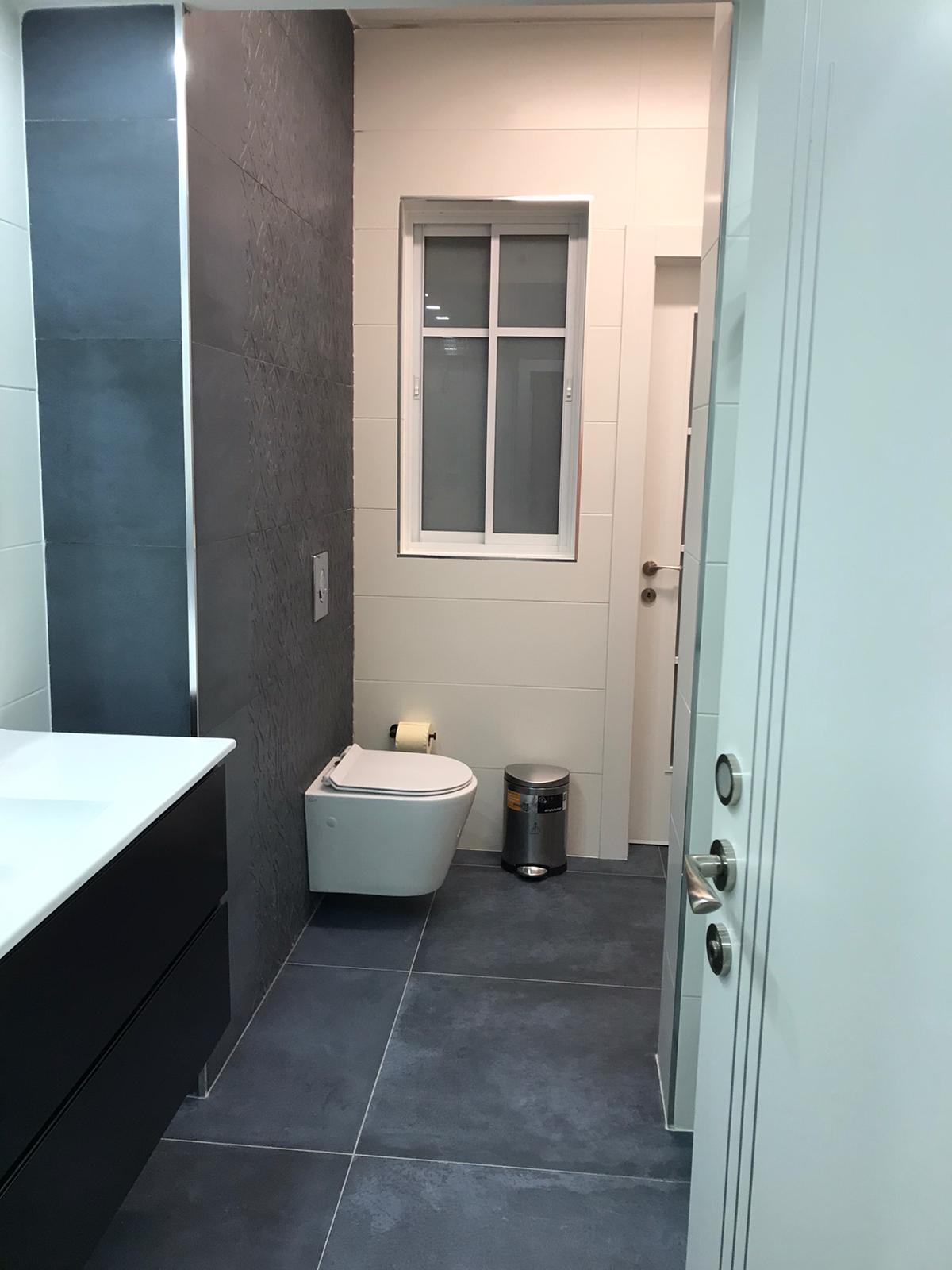 שיפוץ אמבטיה לפני ואחרי