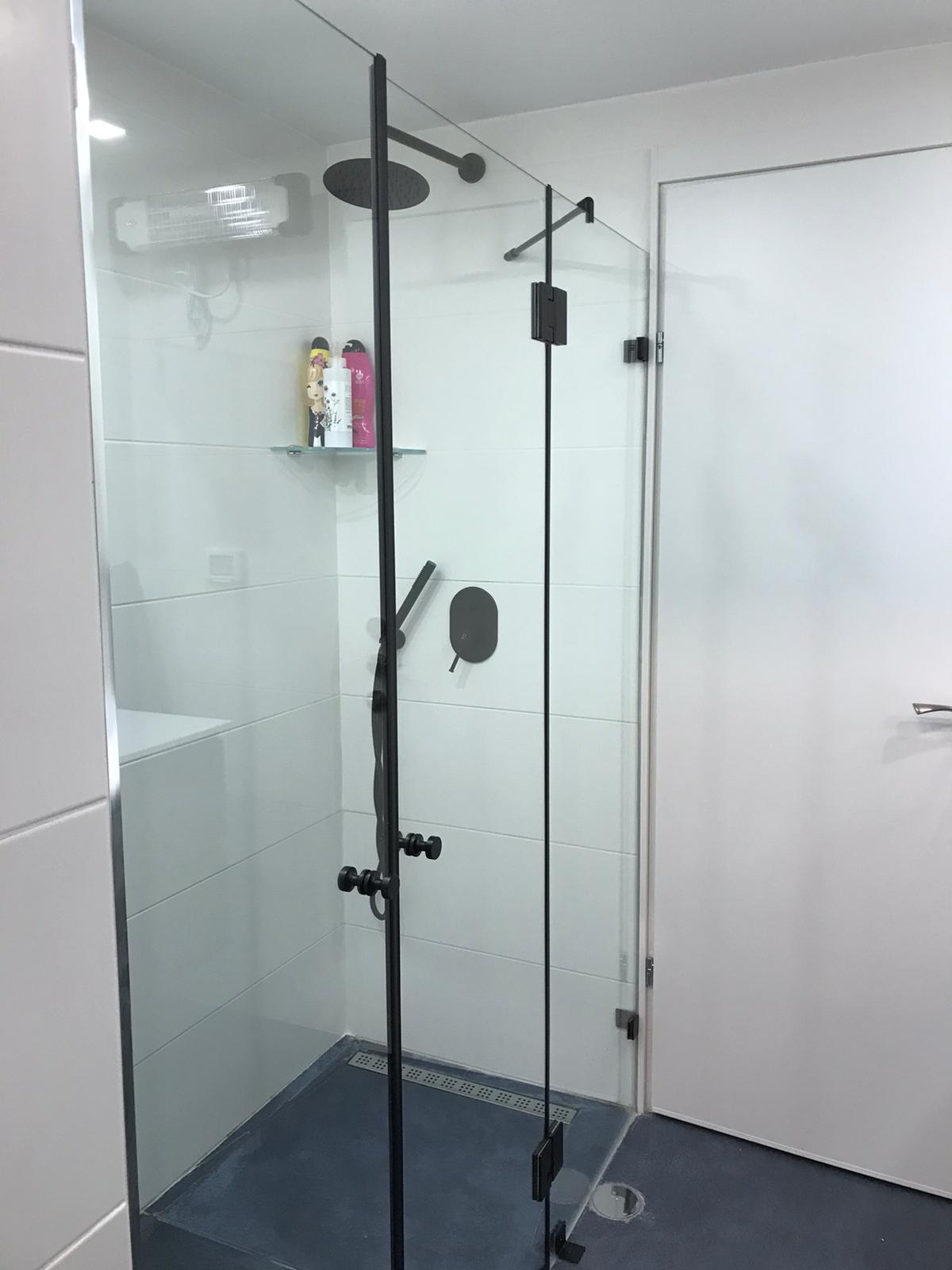 שיפוץ אמבטיה לפני ואחרי