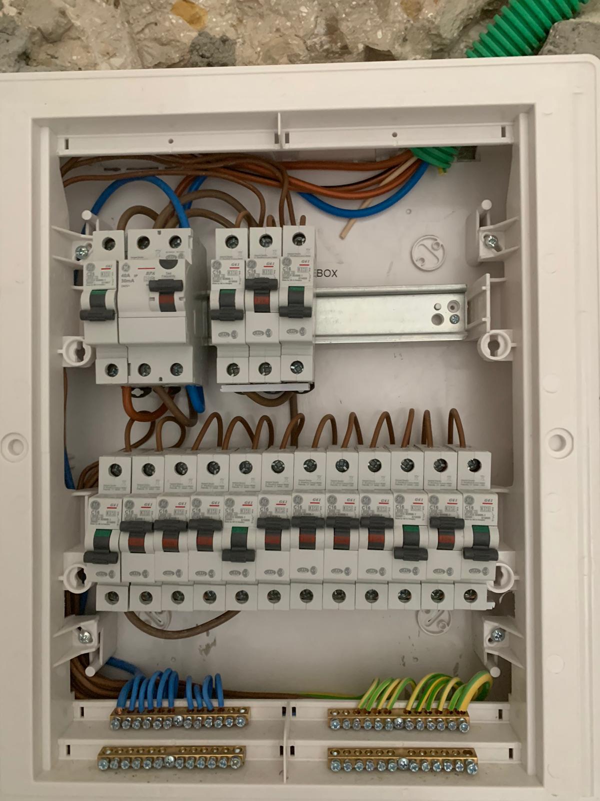 עבודות חשמל