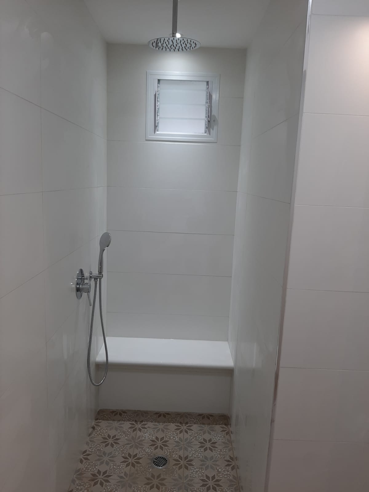 שיפוץ אמבטיה