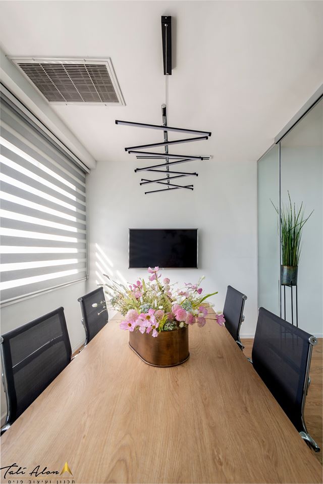 מיני שיפוץ וסטיילינג למשרד ייעוץ משכנתאות