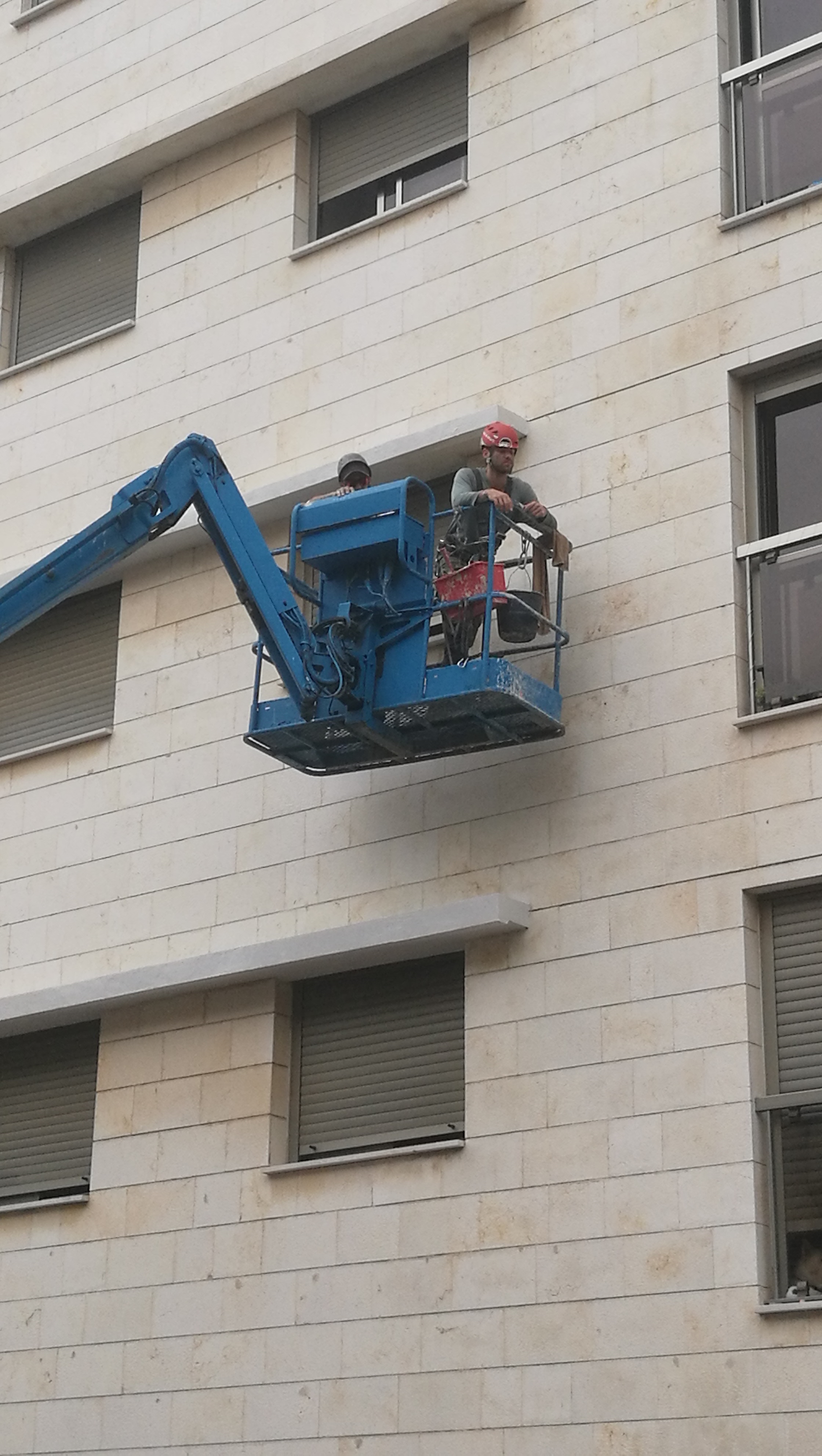 תמונות עבודה בגובה