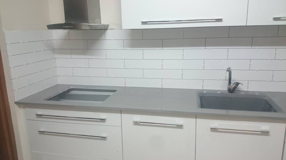 חיפוי מעל השיש - שיפוץ ברחובות