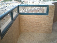 חיפוי קירות מרפסת - פנטהאוס ביבנה.