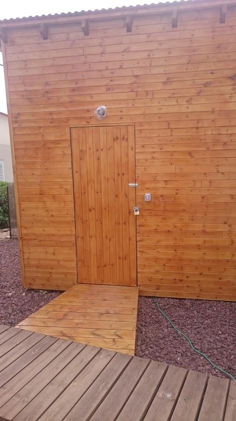 בניית מחסן 4x3 - קיבוץ נצר סרני.